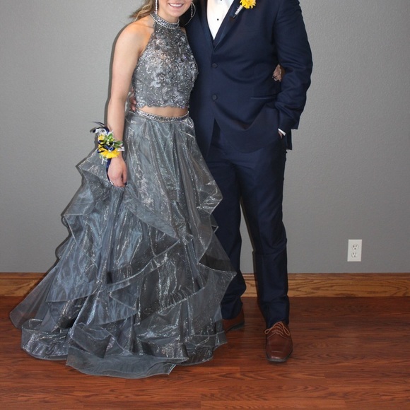 Prom Dress - Picture 1 of 4